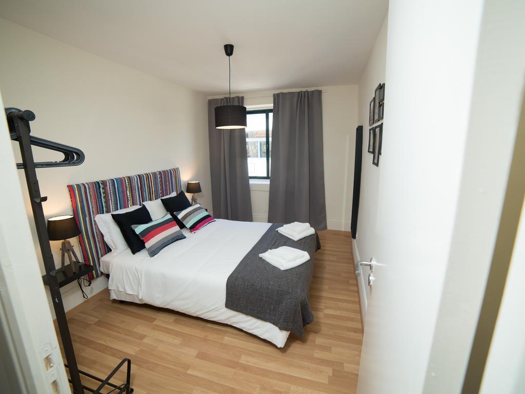 Oporto Guest Bombarda Art District Apartment Bilik gambar